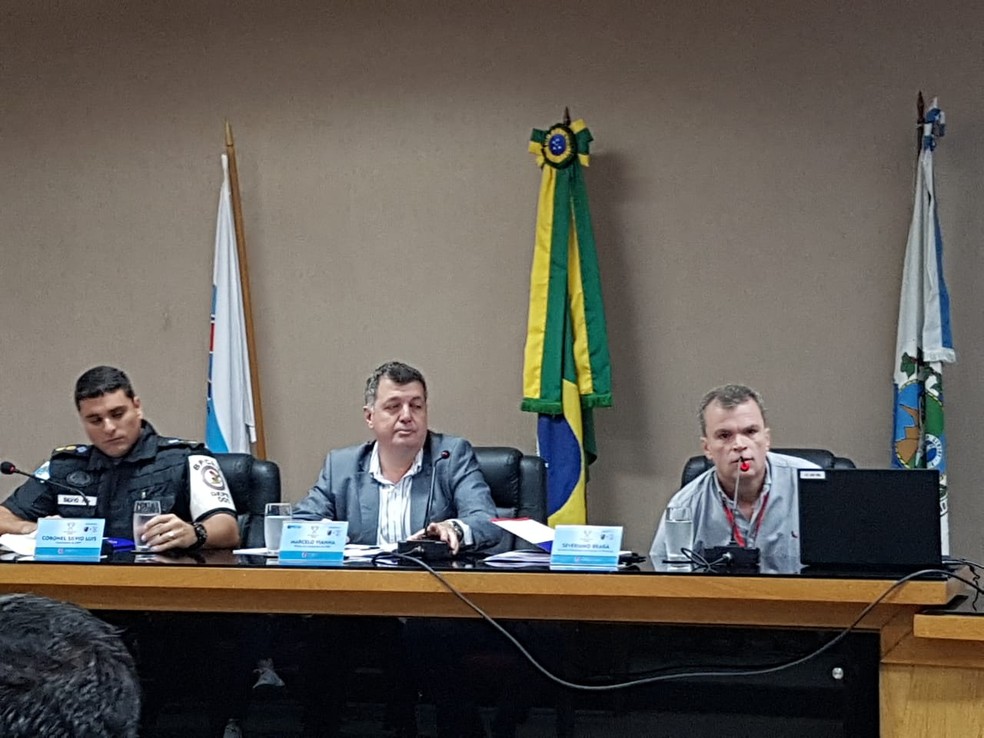 Coletiva de imprensa na sede da Ferj: seguran&ccedil;a da semi da Copa do Brasil em pauta  (Foto: Marcelo Baltar)