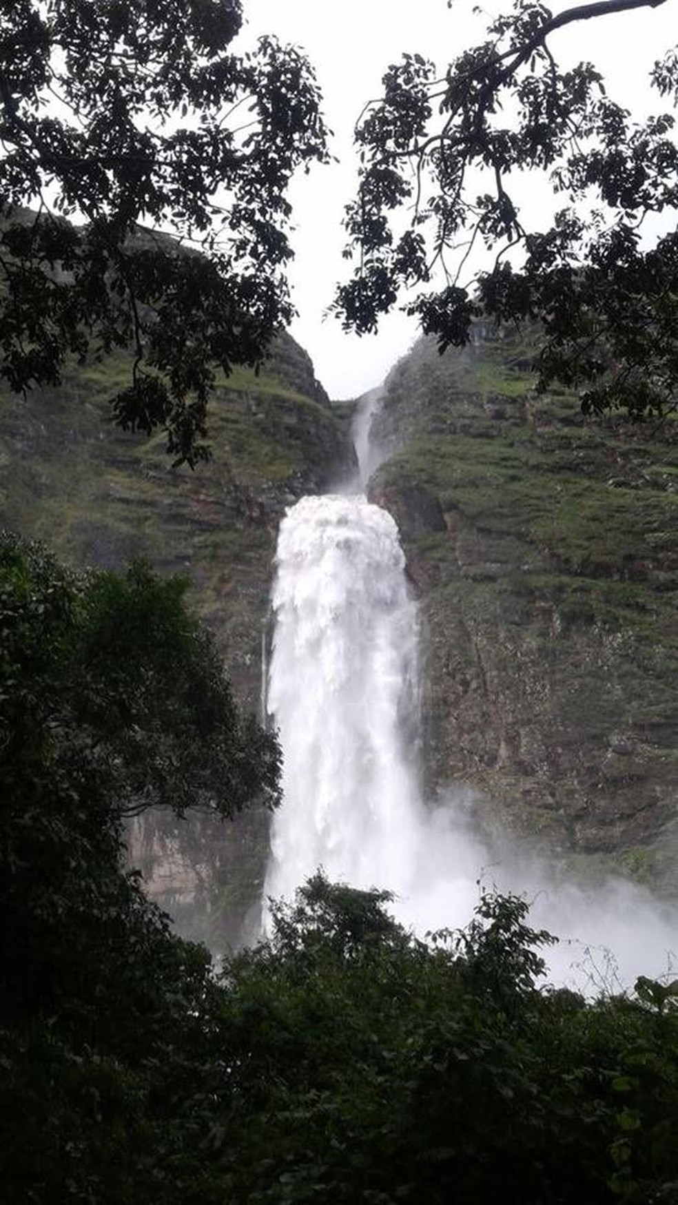 Cachoeira Casca d'Anta, no Parque Nacional da Serra da Canastra, com alta vazão após chuvas — Foto: ICMBIO