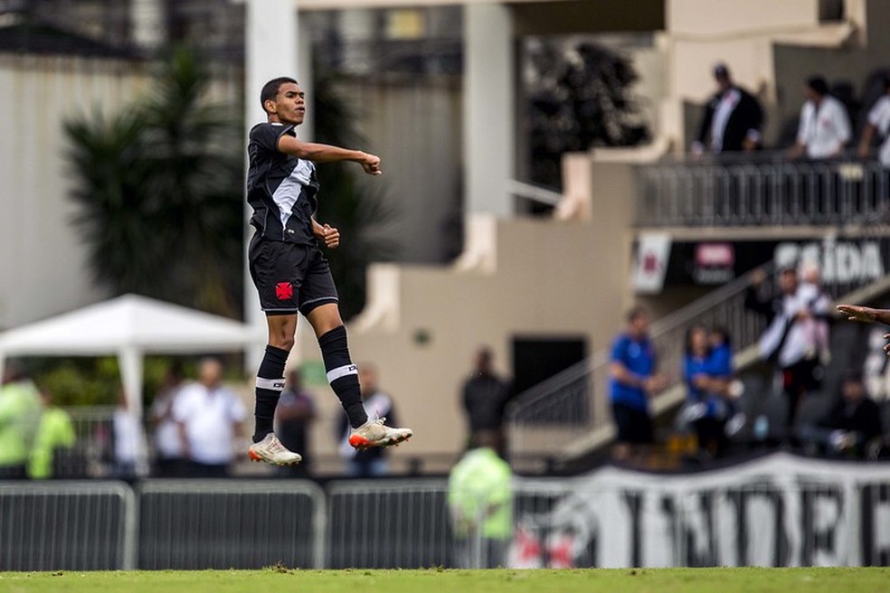 André comemora gol, Vasco x Palmeiras, final da Copa do Brasil Sub-17 — Foto: Divulgação: Daniel Ramalho/CRVG