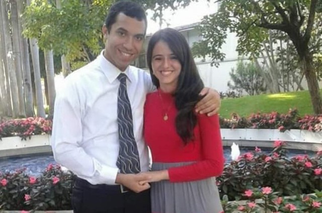 Gilberto e Aline, sua ex-noiva (Foto: Reprodução/Facebook)