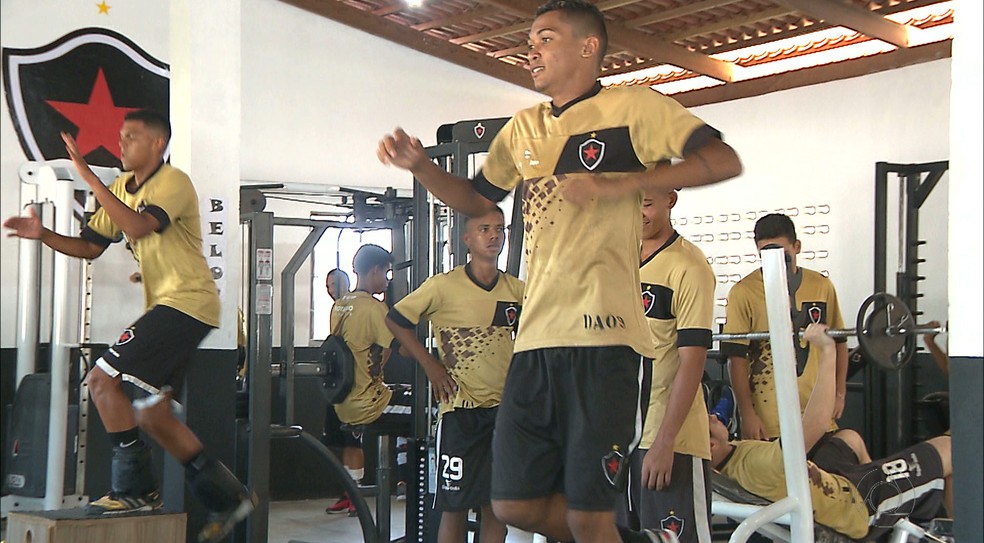 Time da base do Belo se prepara para disputar a Copa do Nordeste Sub-20 e a Copa São Paulo de Futebol Júnior (Foto: Reprodução / TV Cabo Branco)