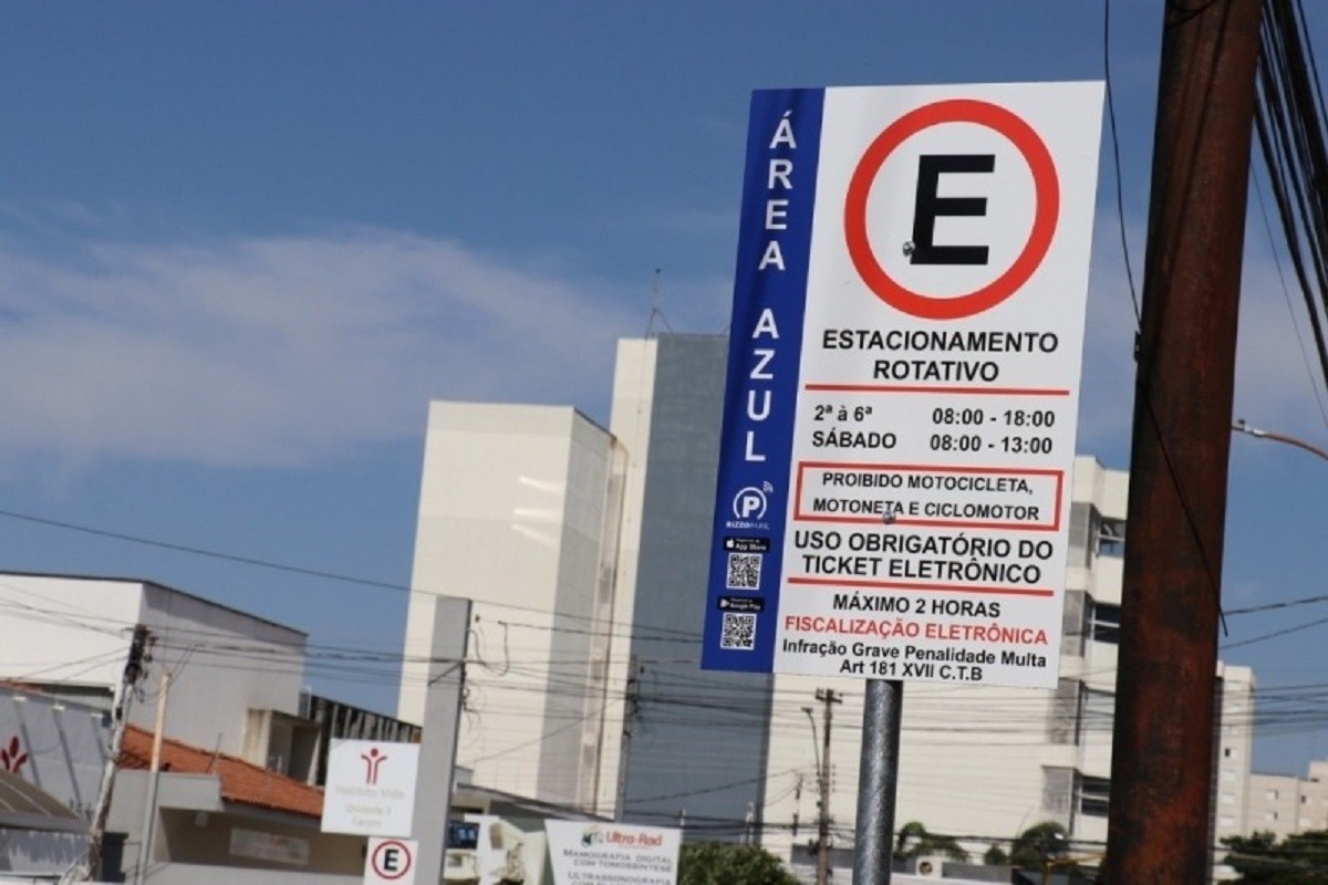 Justiça considera inconstitucional lei que isenta pagamento da Zona Azul em Marília
