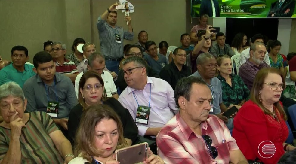 ConvenÃ§Ã£o do PSL aconteceu na CÃ¢mara Municipal de Teresina (Foto: ReproduÃ§Ã£o/TV Clube)