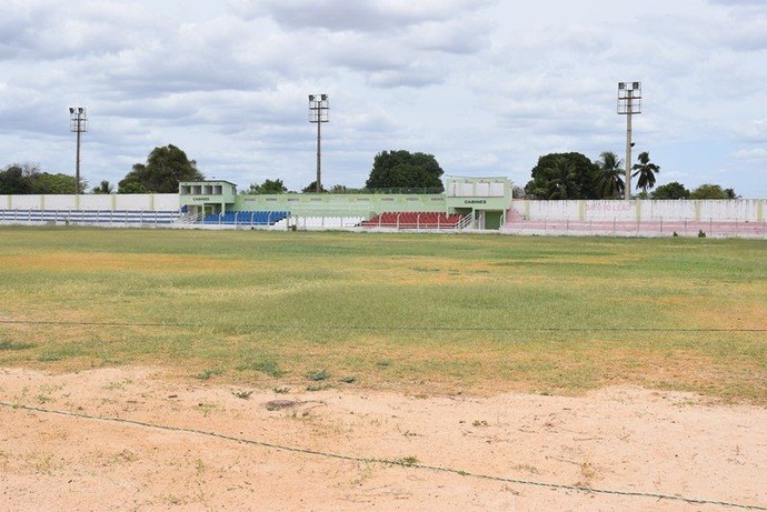 Estádio Deusdeth de Melo  (Foto: Otávio Neto)