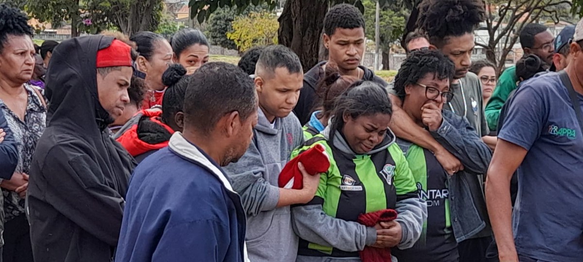 'Se ele estava armado, cadê essa arma que nunca foi apresentada