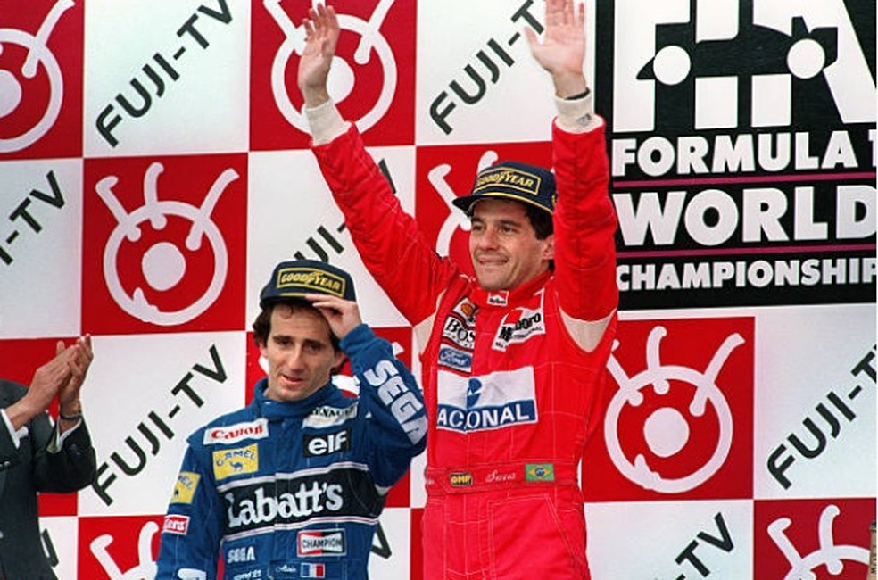 Senna e Prost juntos no pódio de Suzuka, em 1993 — Foto: Getty Images