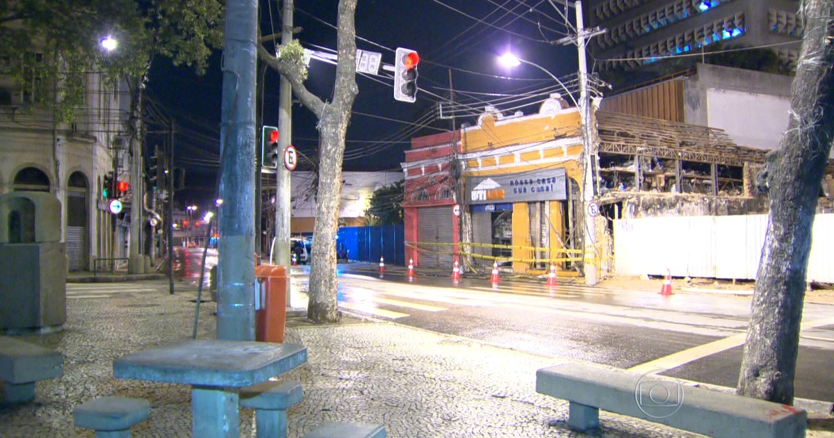 G1 - Tráfego é liberado em rua onde ocorreu explosão no Rio - notícias ...