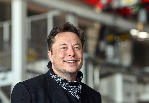 Elon Musk (Foto: Patrick Pleul/picture alliance / Getty Images)
