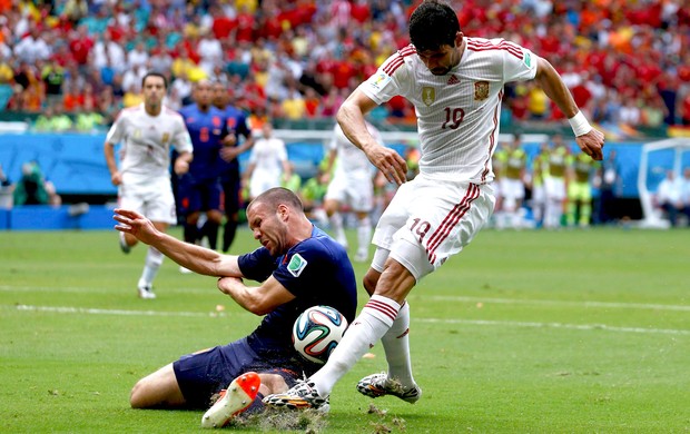 Diego Costa jogo Espanha x Holanda (Foto: Reuters)