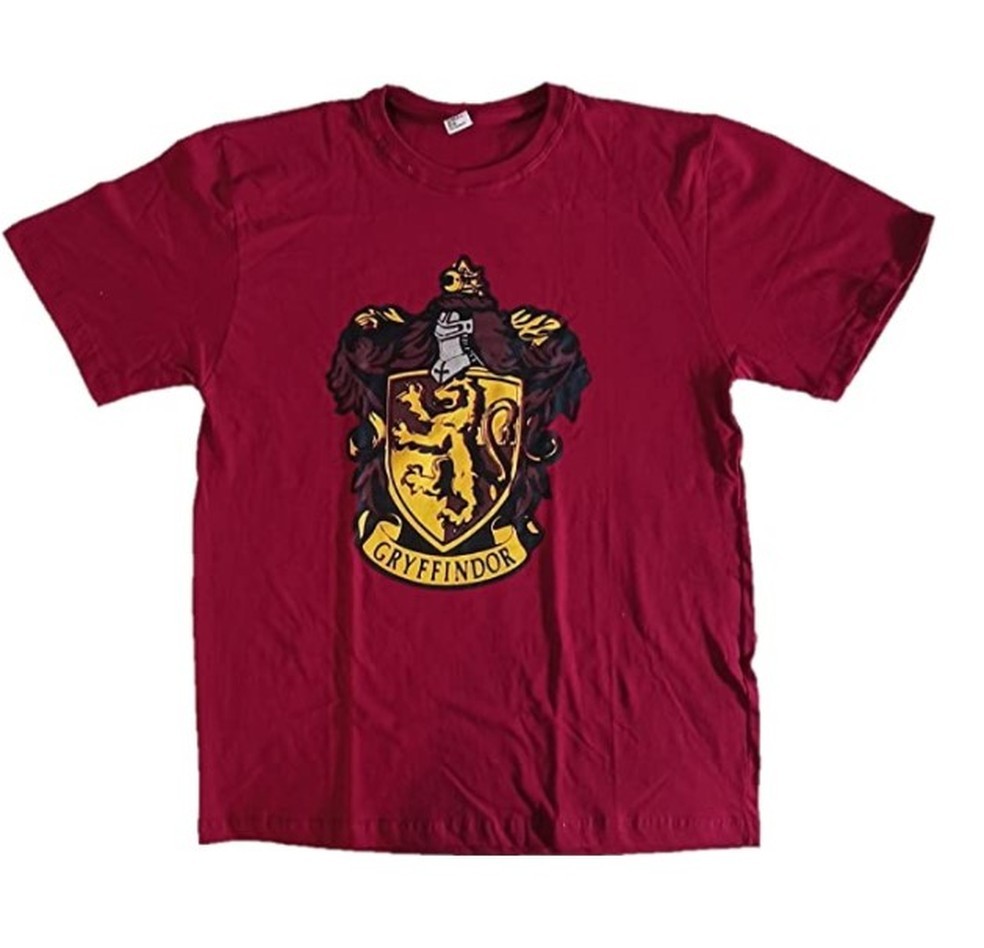 Para quem desejar presentear com roupa, a camiseta do Harry Potter é uma recomendação (Foto: Reprodução/Amazon)