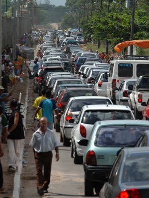 Dia de Finados terá alterações no trânsito próximo a cemitérios –  Departamento de Trânsito