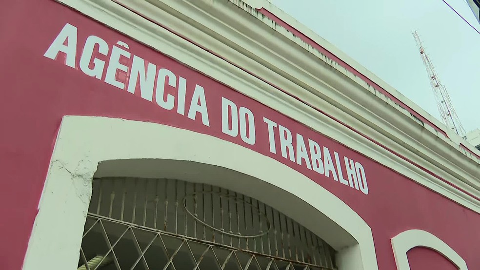 Agência do Trabalho no Recife fica localizada na Ruada Aurora, 425, no bairro da Boa Vista, área central da cidade — Foto: Reprodução/TV Globo