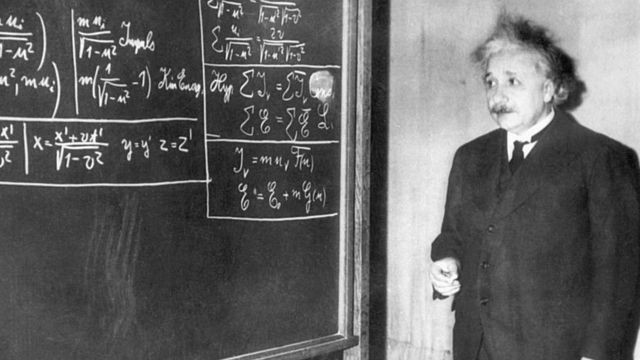 Einstein sempre contou com a orientação de Marcel Grossmann no campo da matemática, desde quando os dois estudavam na Escola Politécnica de Zurique (Foto: GETTY IMAGES (via BBC))
