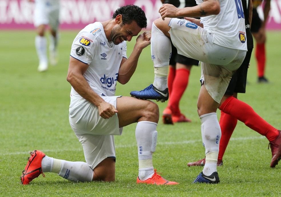 Último gol de Fred foi diante do Deportivo Lara, pela Libertadores  — Foto: Manaure Quintero/Reuters