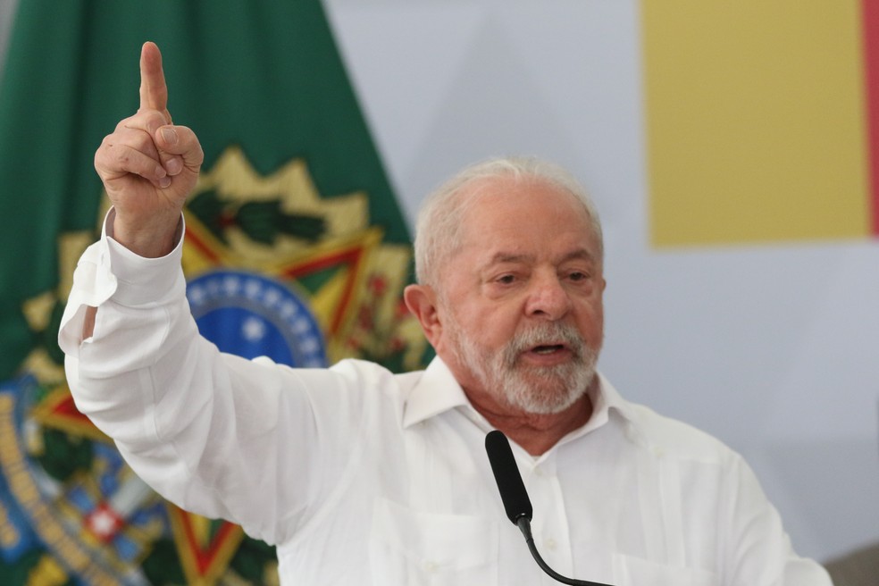 Lula volta a criticar privatiza&ccedil;&atilde;o da Eletrobras e diz que governo n&atilde;o vai  'vender mais nada' | Pol&iacute;tica | Valor Econ&ocirc;mico