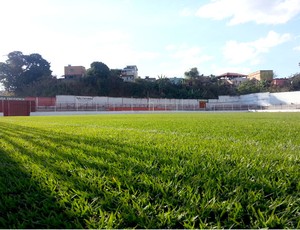 Estádio Waldemar Teixeira de Faria do Guarani-MG, de Divinópolis (Foto: Marina Alves)