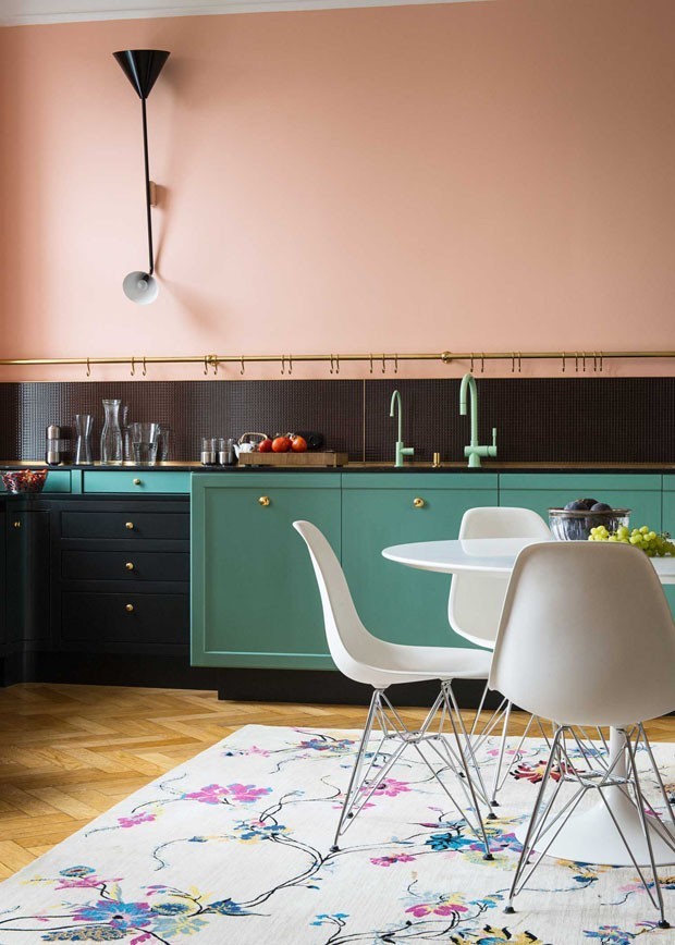 Cozinha com tapete: 5 ambientes com diferentes estilos para você se inspirar! (Foto: Reprodução)
