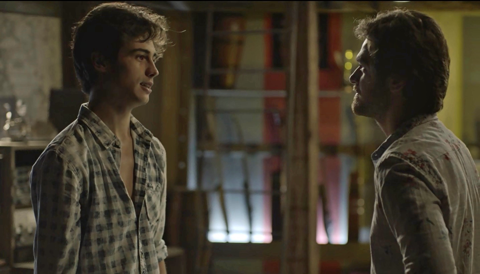 Beto se reÃºne com Valentim e decide que Ã© hora de contar a verdade (Foto: TV Globo)