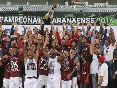 Atlético-PR campeão (Foto: Giuliano Gomes/ Agência PR PRESS)