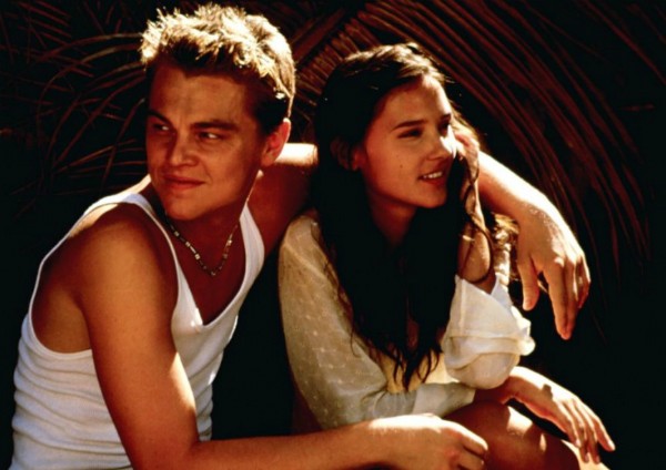 Virinie Ledoyen não gostou muito dos beijos de Leonardo DiCaprio em ‘A Praia’ (2000) (Foto: Divulgação)