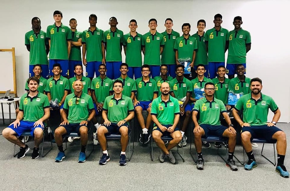 Em 2019, Matheus Cordeiro ficou entre os 40 atletas convocados pela CBV para laboratório de detecção de talentos na base — Foto: Divulgação/CBV