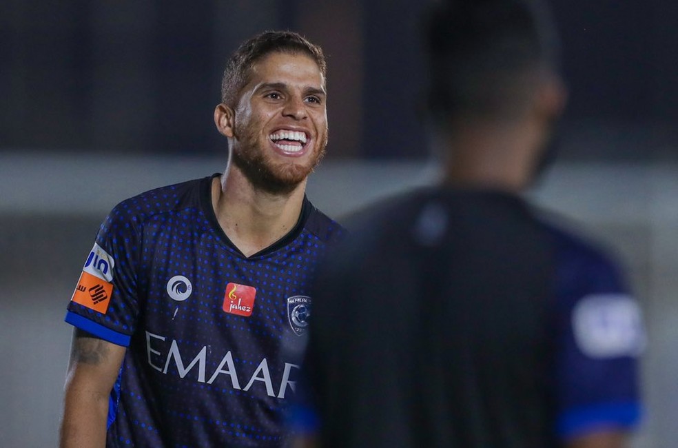 Gustavo Cuéllar, ex-Flamengo, é jogador do Al Hilal, da Arábia Saudita — Foto: Divulgação / Al Hilal FC