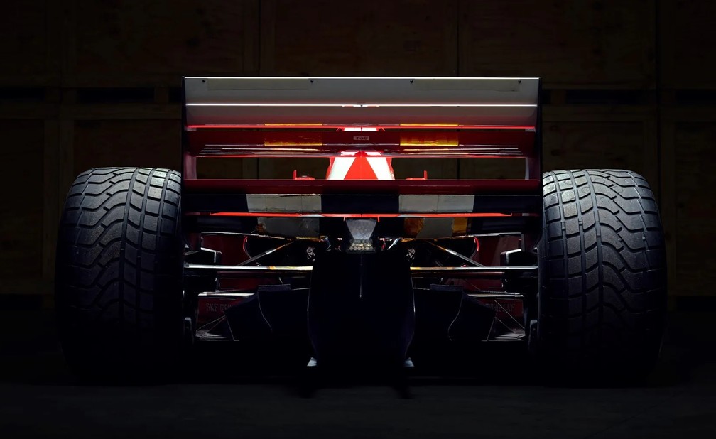 Ferrari F12000 usada por Michael Schumacher para conquistar o tricampeonato em 2000 será leiloada em abril — Foto: Andrew Trahan Photography/RM Sotheby's