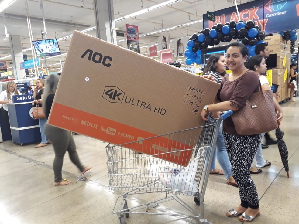 Sapatos na black best sale friday