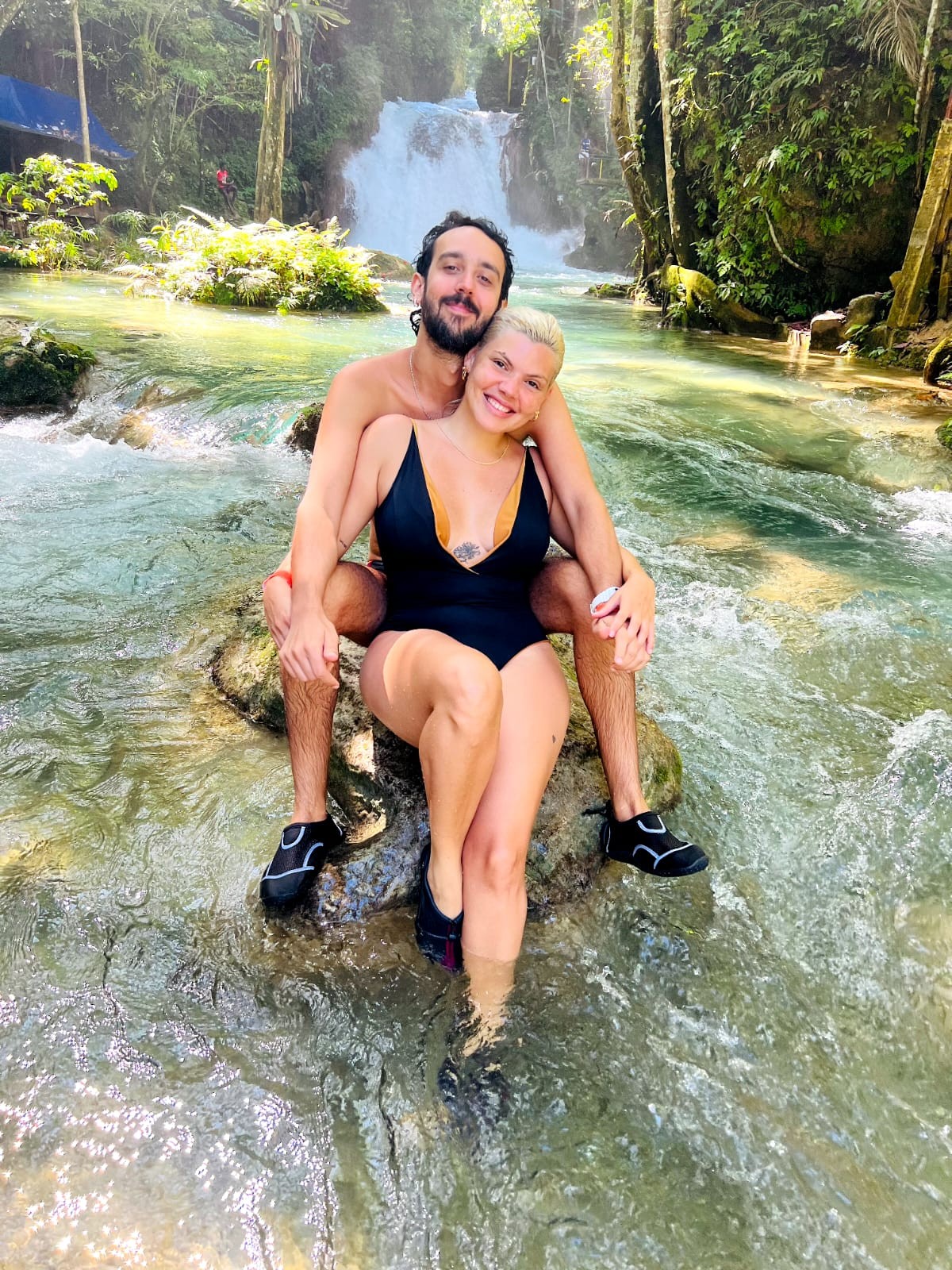 Duda Beat e o namorado, Tomás Tróia, curtem férias na Jamaica (Foto: Arquivo Pessoal)