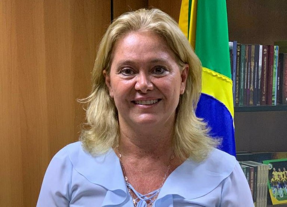 A nova presidente da Capes, Cláudia Mansani Queda de Toledo — Foto: Twitter do ministro Milton Ribeiro