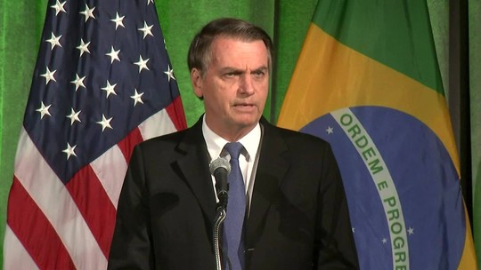 Em Washington, Bolsonaro se reúne com secretário-geral da OEA