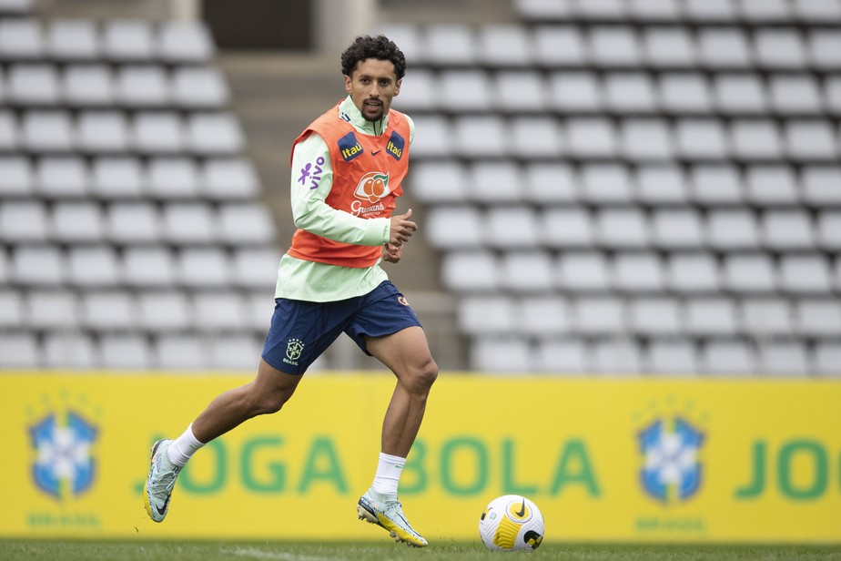 O zagueiro da seleção brasileira Marquinhos em treino do Brasil