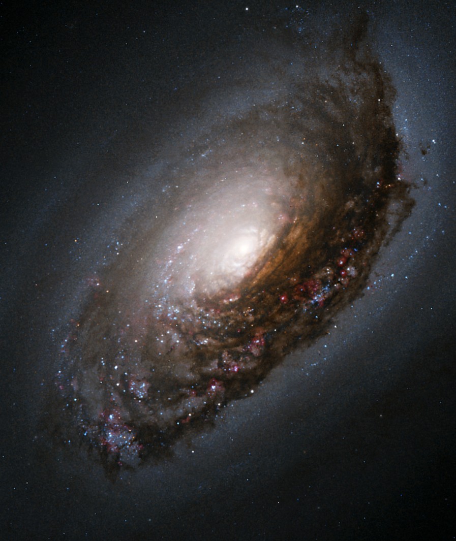Messier 64, também conhecida como galáxia olho preto (Foto: NASA and The Hubble Heritage Team (AURA:STScI))
