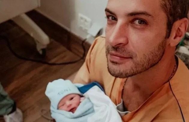 Leandro Lima, o Levi, também teve um filho com a novela no ar. Toni, fruto da união com a modelo Flávia Lucini, nasceu em junho (Foto: Reprodução/Instagram)