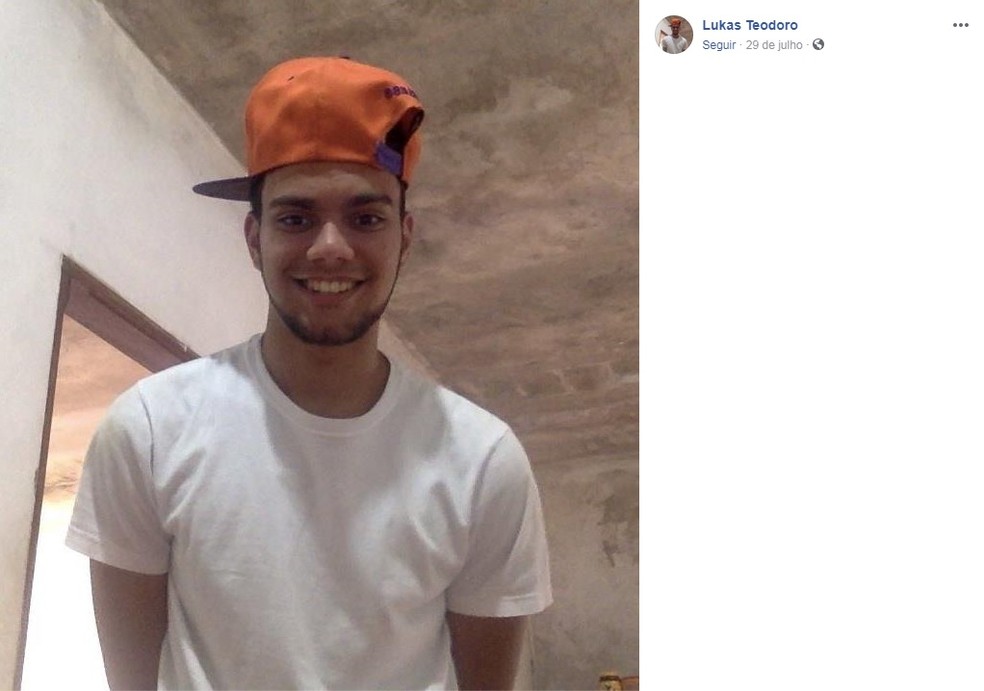 Lucas de Paula Teodoro morreu em acidente em São Carlos (Foto: Reprodução/Facebook)