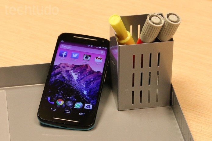 O Moto G 2014 usa o Android quase puro (Foto: Isadora Díaz/TechTudo)