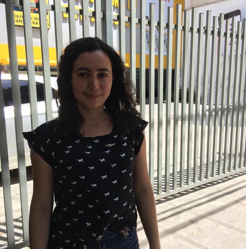 Enem 2018 - Domingo (4) - BelÃ©m (PA) - Estudante surda chega quatro horas antes da prova no colÃ©gio Nossa Senhora do PerpÃ©tuo Socorro, em BelÃ©m â Foto: TaymÃ£ Carneiro / G1