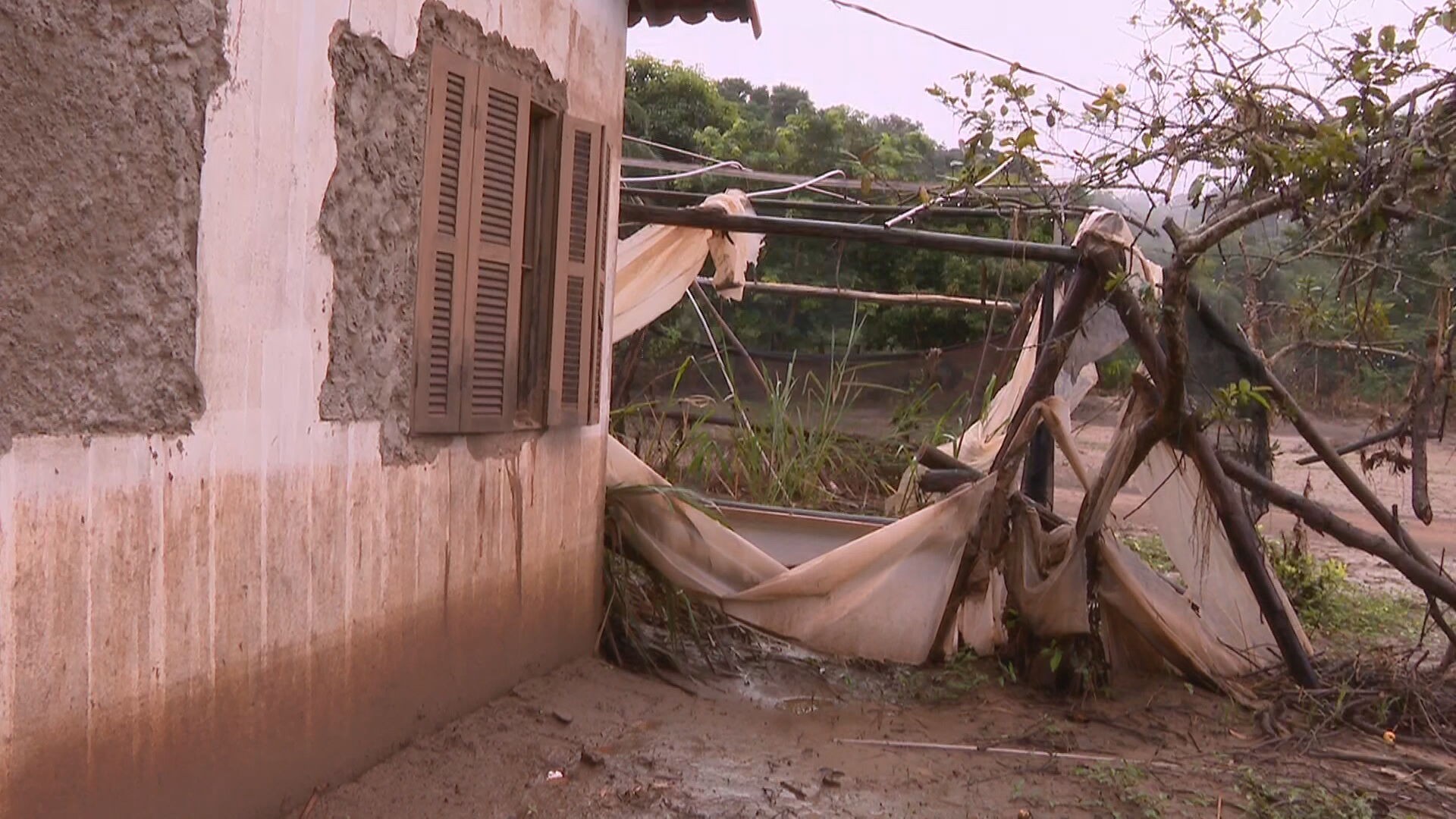 Número de desalojados por causa das chuvas ultrapassa 52 mil em Minas Gerais