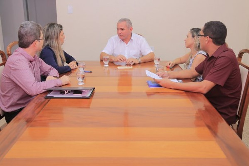 Acordo foi assinado na tarde de sexta-feira (15) em Santarém, no oeste do Pará — Foto: PMS/Divulgação