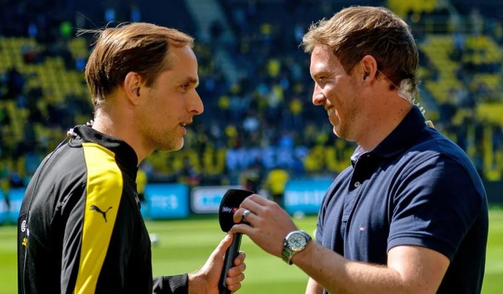 Tuchel e Nagelsmann, em um dos encontros que tiveram na Alemanha, quando Tomas dirigia o Dortmud, e Julian comandava o Hoffenheim — Foto: Bundesliga.com