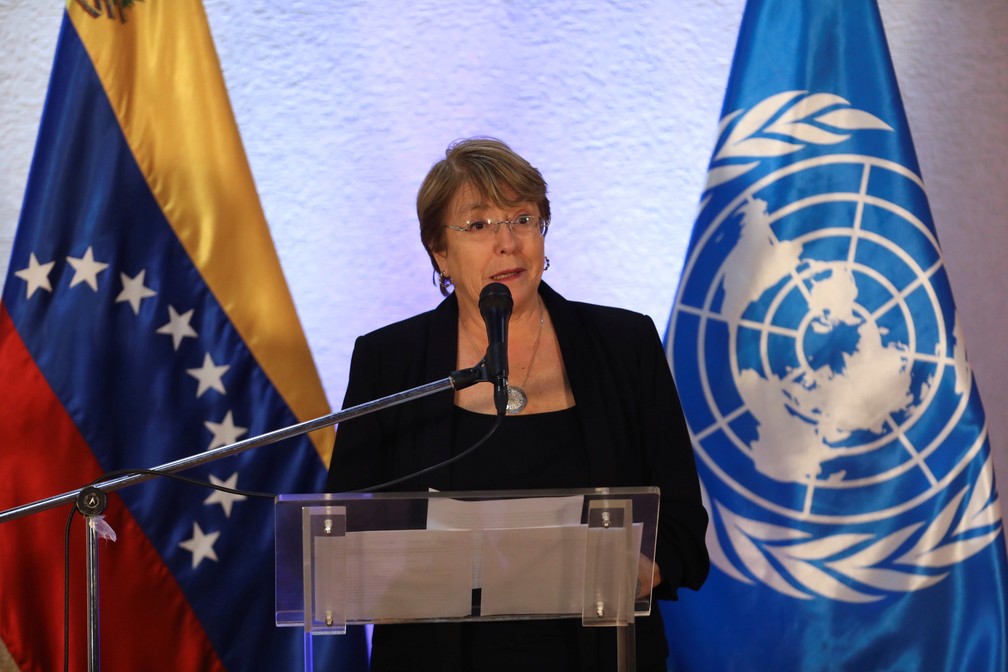 A alta comissÃ¡ria da ONU para os Direitos Humanos, Michele Bachelet, em coletiva de imprensa em Caracas no dia 21 de junho. â Foto: Fausto Torrealba/Reuters