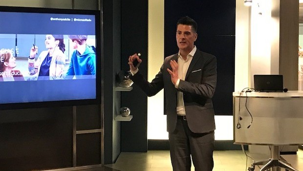 Anthony Salcito, vice-presidente mundial de educação da Microsoft em evento em São Paulo (SP). (Foto: Divulgação)