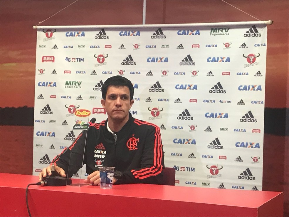 Mauricio Barbieri afirmou que escolheu Lincoln pela caracter&iacute;stica da partida. Jovem atacante foi titular pela &uacute;ltima vez em fevereiro (Foto: Amanda Kestelman/GloboEsporte.com)