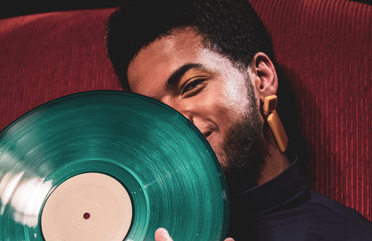 Ciro Belluci se embrenha com o sucesso pelas trilhas requintadas da MPB no álbum ‘Recanto’ |  Weblog do Mauro Ferreira