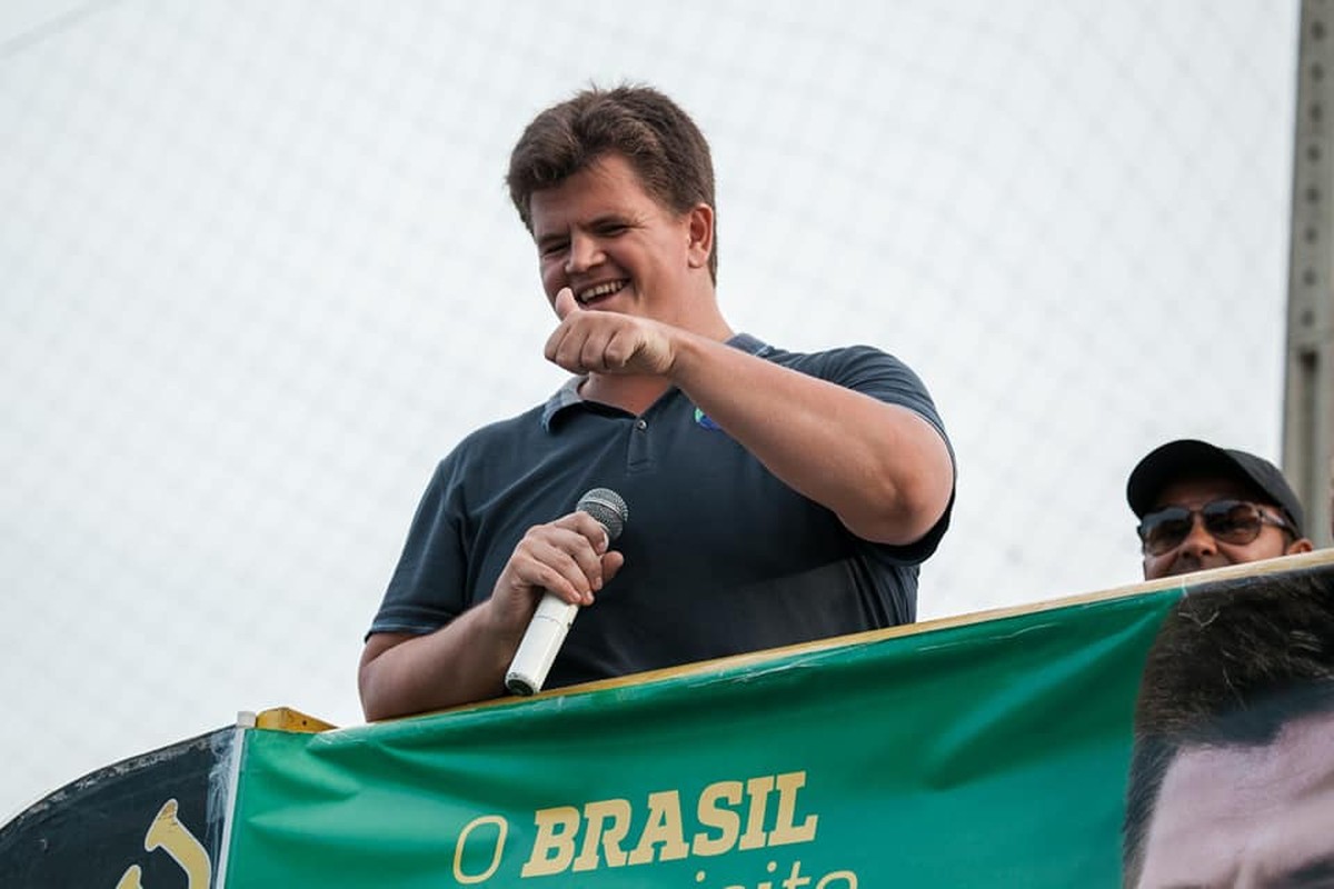 Deputado federal Felipe Rigoni oficializa pré-candidatura ao governo do ...