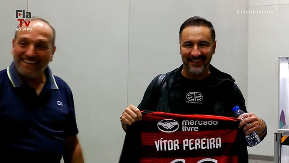 Vitor Pereira chega ao Rio para comandar o Flamengo — Foto: Reprodução / FlaTV