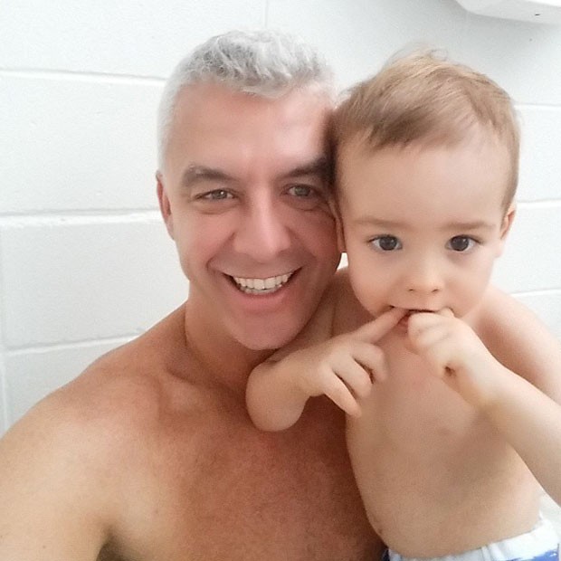 O filho de Ana Hickmann se prepara para nadar com o papai (Foto: Reprodução/ Instagram)