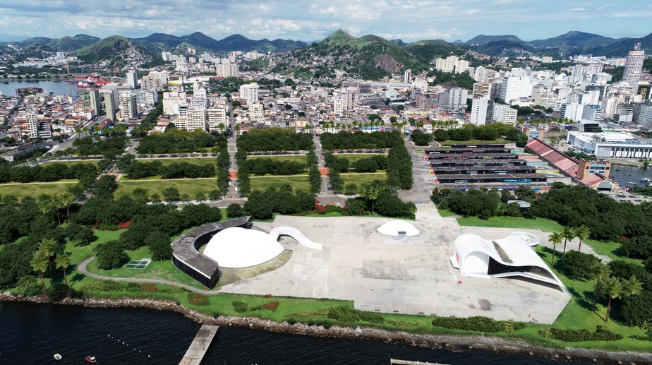 Desenho mostra como ficarão as novas quadras que integrarão o Caminho Niemeyer ao Centro de Niterói