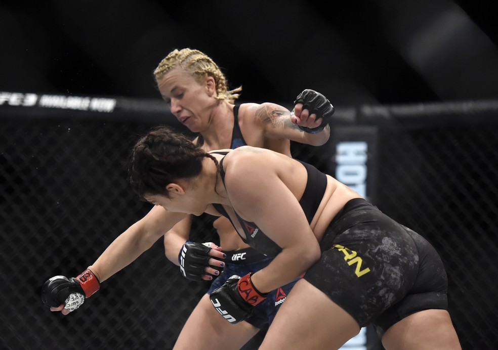 Mackenzie Dern venceu pela segunda vez no Ultimate (Foto: Andre Durão)