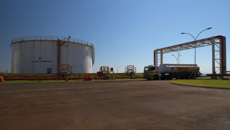 raízen-transportes-ourinhos-etanol (Foto: Divulgação/Raízen)